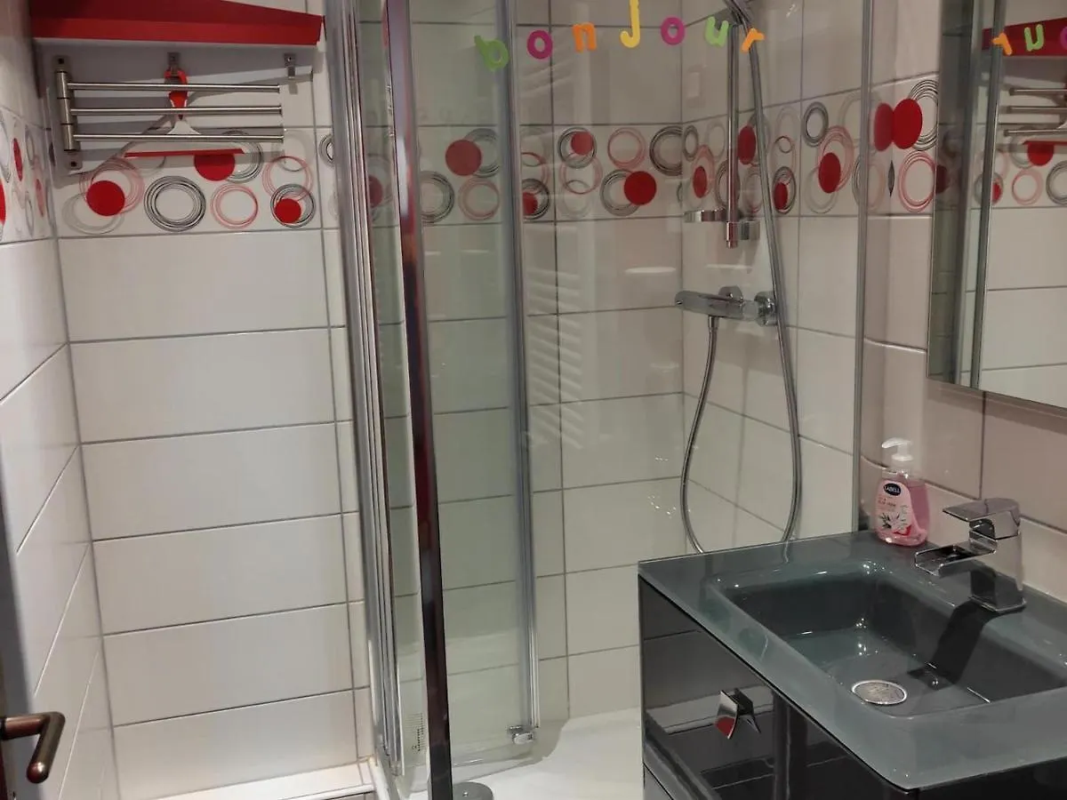 Studio Cabine Renove 4 Pers. Proche Centre Avec Balcon Et Cuisine Equipee - Fr-1-689-80 Villard-de-Lans 0*,